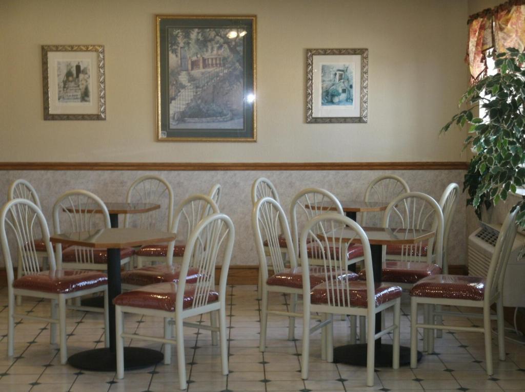 Super 8 By Wyndham Platte City Kansas City Area Esterno foto