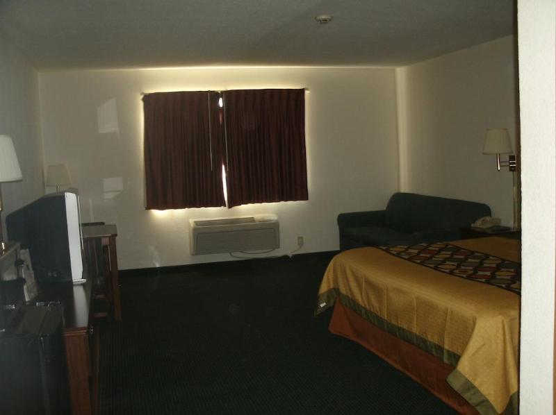 Super 8 By Wyndham Platte City Kansas City Area Esterno foto